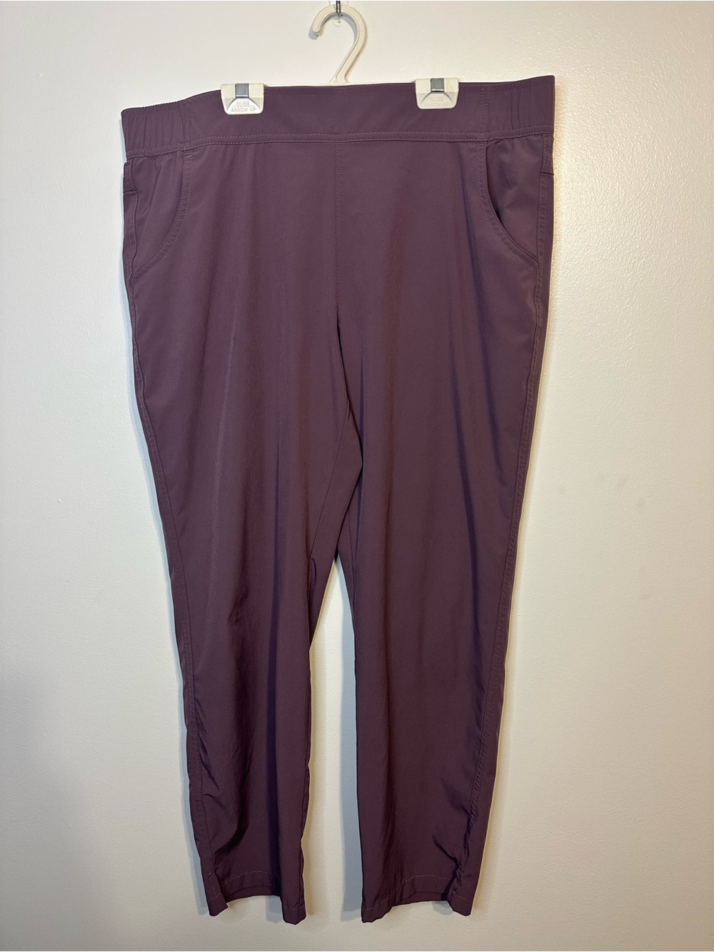 Eddie Bauer Women's Stretch Pull-On Pants in Plum